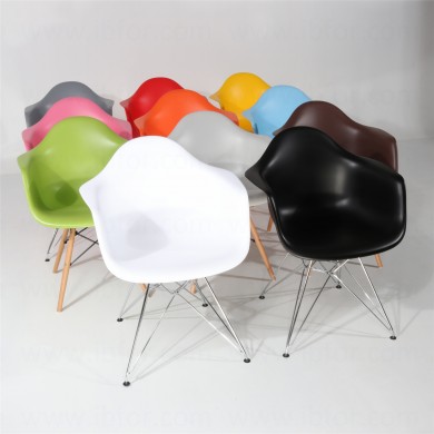 Chaise DAW en fibre de verre différentes couleurs
