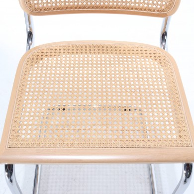 Promo 6 BREUER VIENNA Stühle mit schwarzem Rand