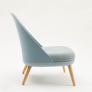 SIBYL armchair with polypropylene shell and fabric cushion