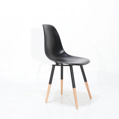 VEGA chair in fiberglass in various colours