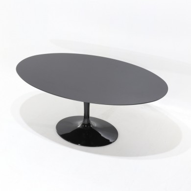 TULIP runder/ovaler Tisch aus schwarzem Flüssiglaminat in
