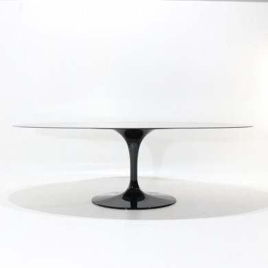 TULIP table, round/oval top in ceramic, various finishes and