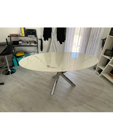 Oval X-TABLE ceramic table in various sizes and finishes