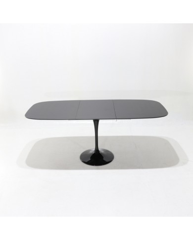 TULIP table with extendable barrel top in liquid laminate