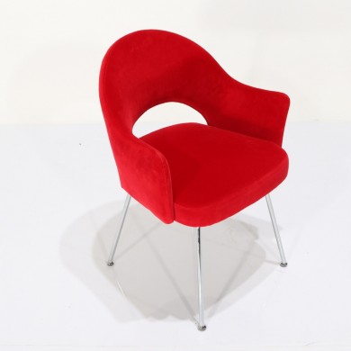 EXECUTIVE armchair with armrests and metal legs in fabric