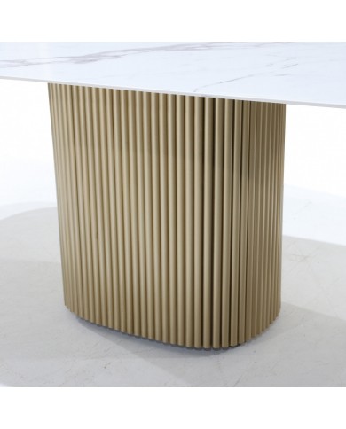 Table en TECK avec plateau en céramique en forme de tonneau