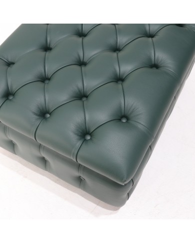 CHESTER CAPITONNÉ storage pouf in leather in various colours