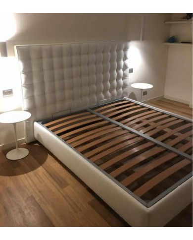 CUBO-Bett aus Leder in verschiedenen Farben