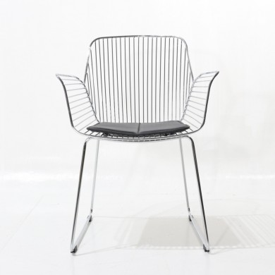 STREET 1 chair with chromed steel armrests