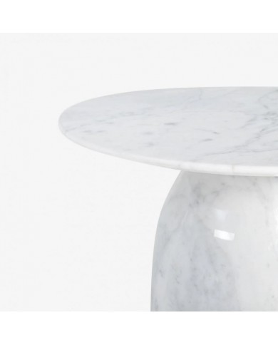 BUBBLE coffee table in Carrara marble