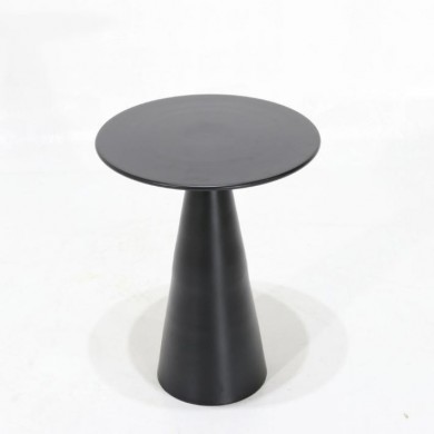 ROAN coffee table in white or black metal