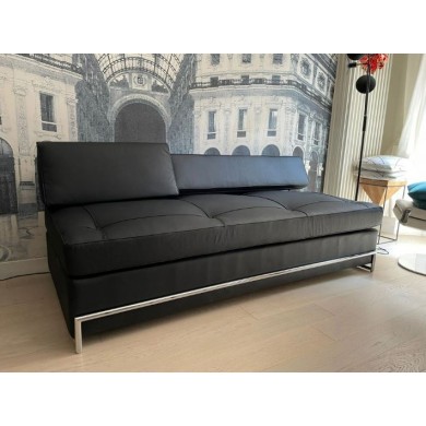 EILEEN GRAY daybed in leather in various colours